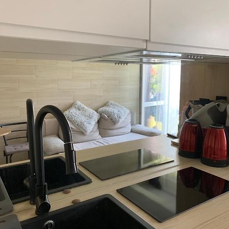 Daisy Apartament กดัญสก์ ภายนอก รูปภาพ